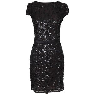 GUCCI Black Dress Cap Sleeve Sequin Paillette Netting Sz 38 RUNWAY